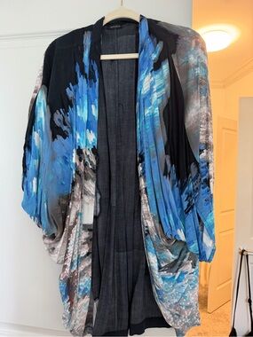 LF Blue Multi-Tone Draped Open Front Kimono Cape